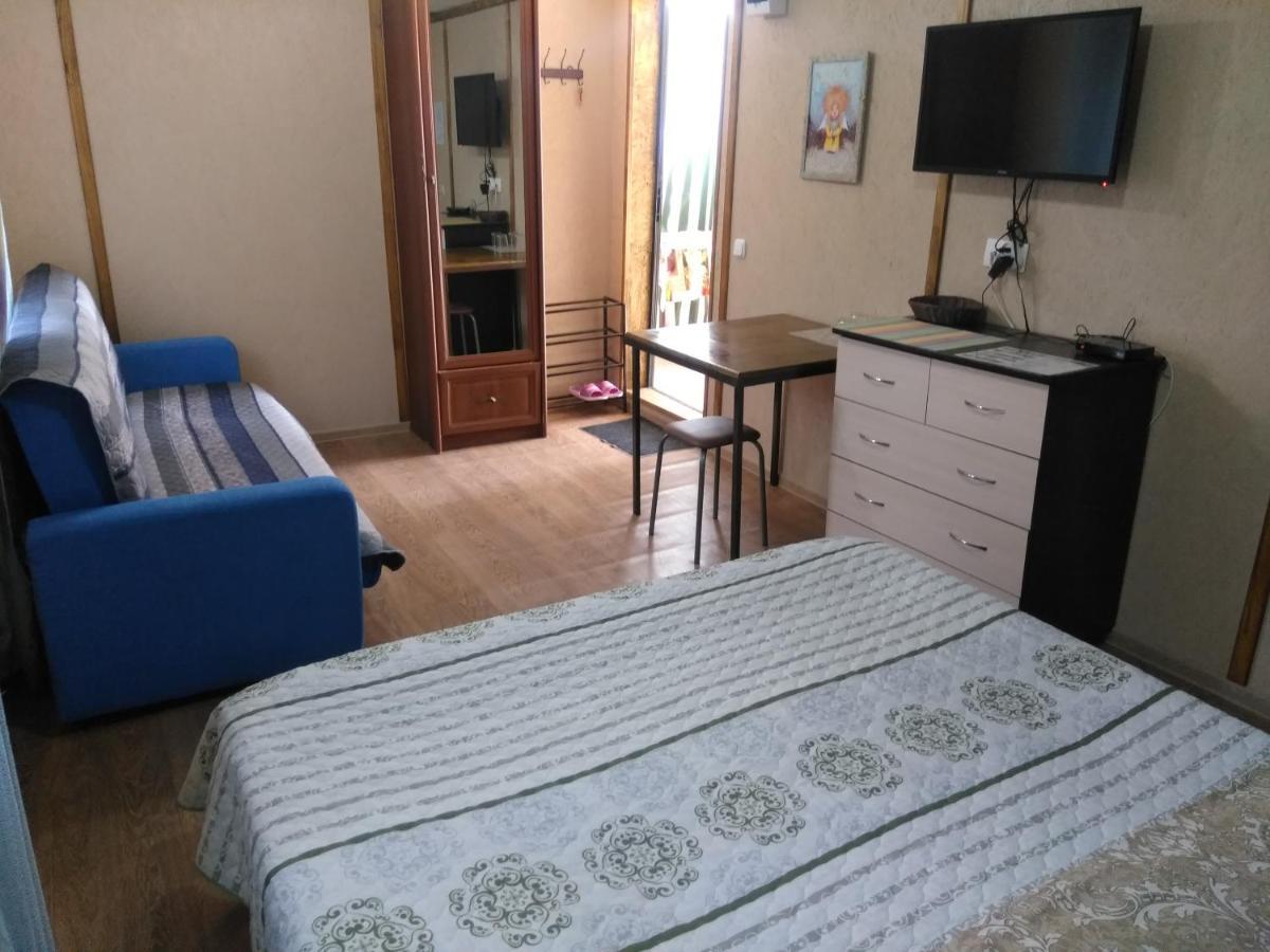 Гостевой Дом Ксения Otel Sohum Dış mekan fotoğraf