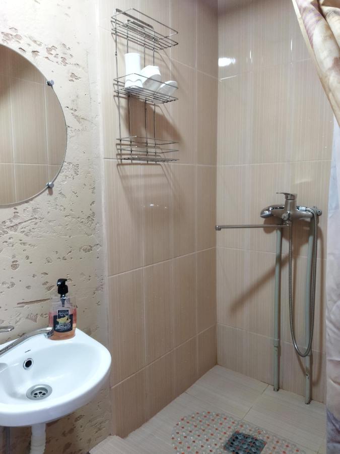 Гостевой Дом Ксения Otel Sohum Dış mekan fotoğraf