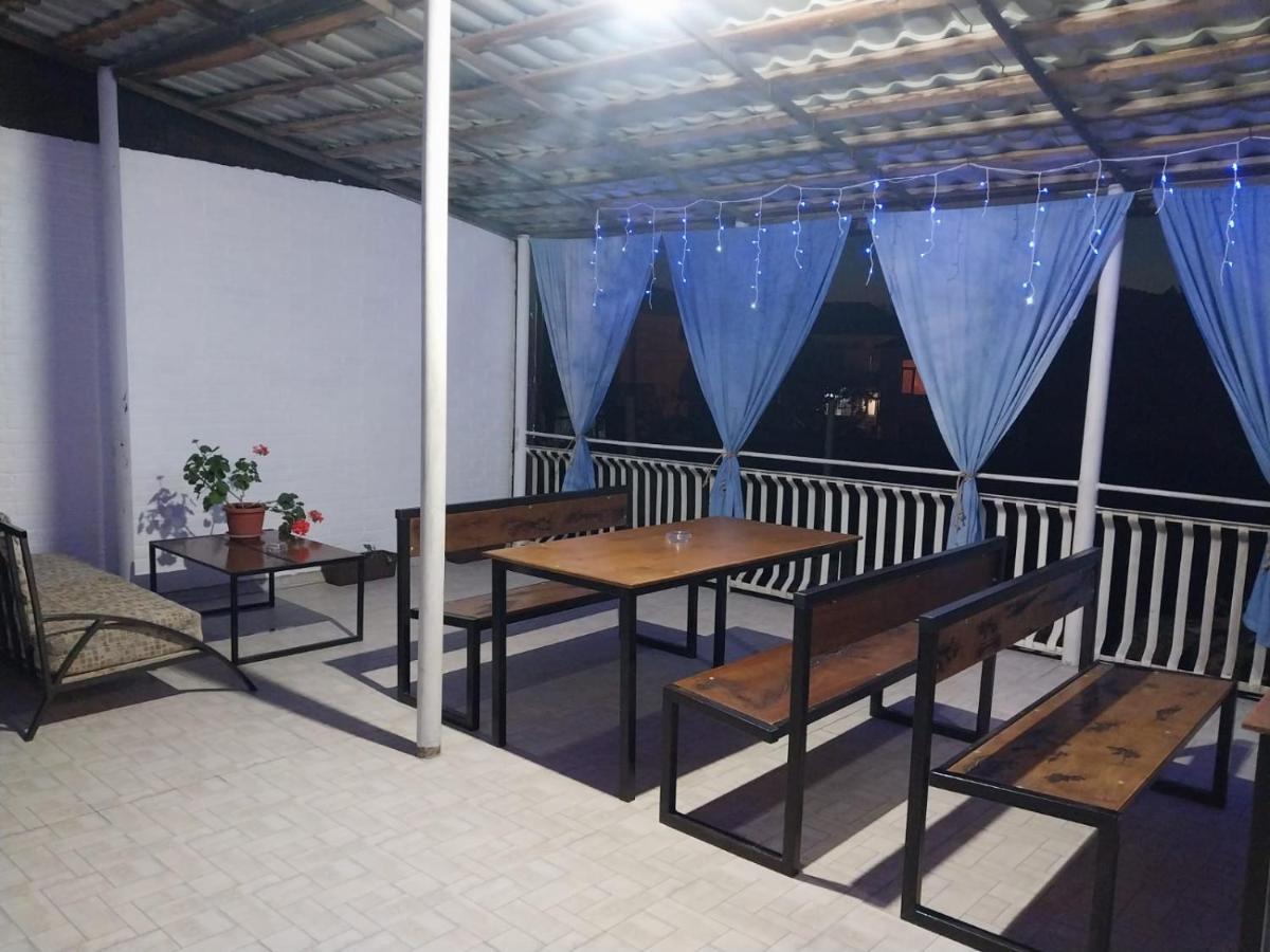 Гостевой Дом Ксения Otel Sohum Dış mekan fotoğraf